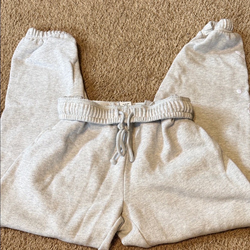 PINK Victoria's Secret Light Gray Ankle Pants